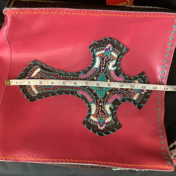 Delila Leather Pink Embroidered Messenger bag tote Montana West western - Picture 13 of 16
